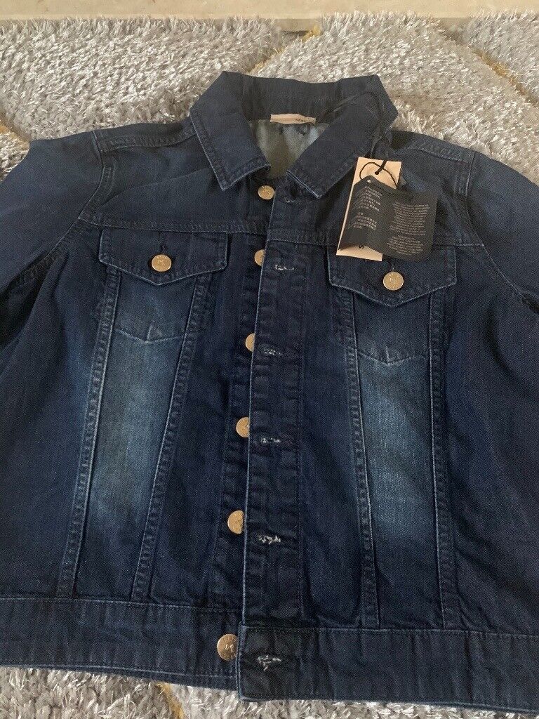 Women’s SCEE denim look jacket size 8 new with tags