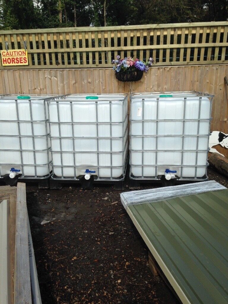 1000 litre IBC Water/Storage tanks