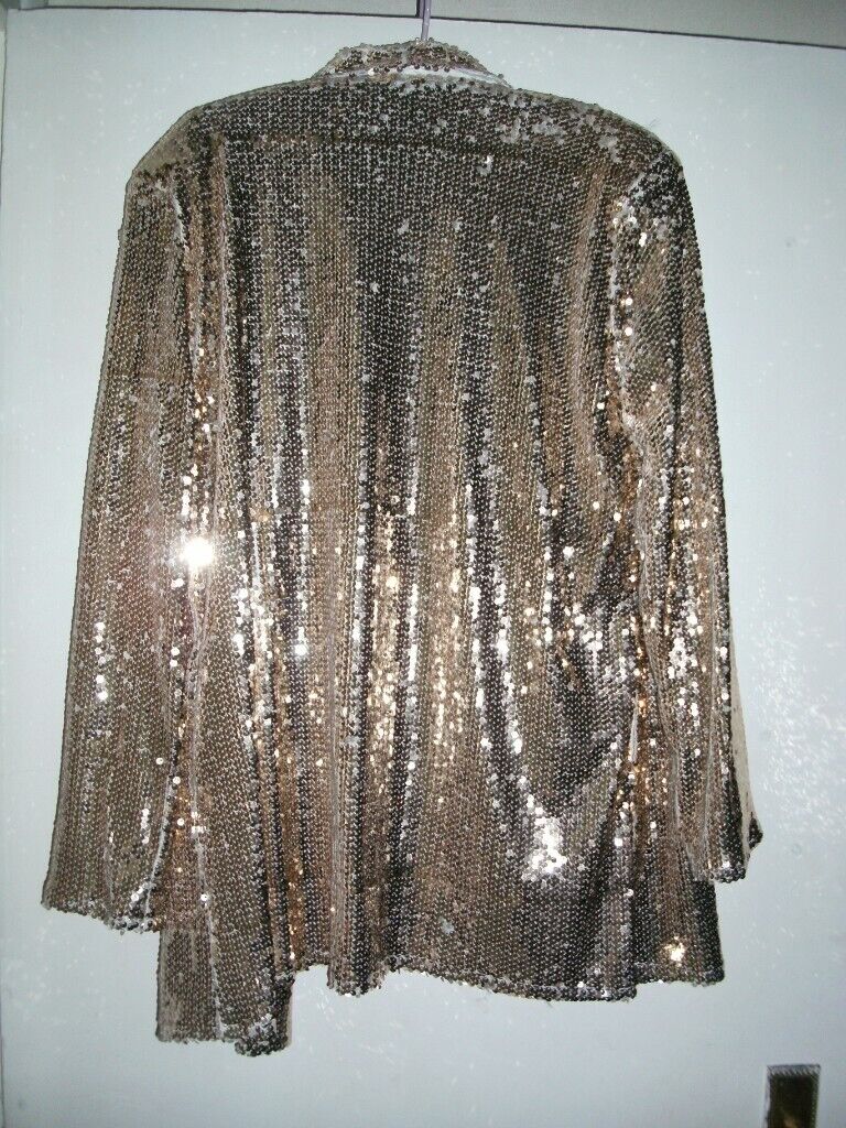 BNWT Boo Hoo  Soft Gold Sequin Blazer Jacket Size 8