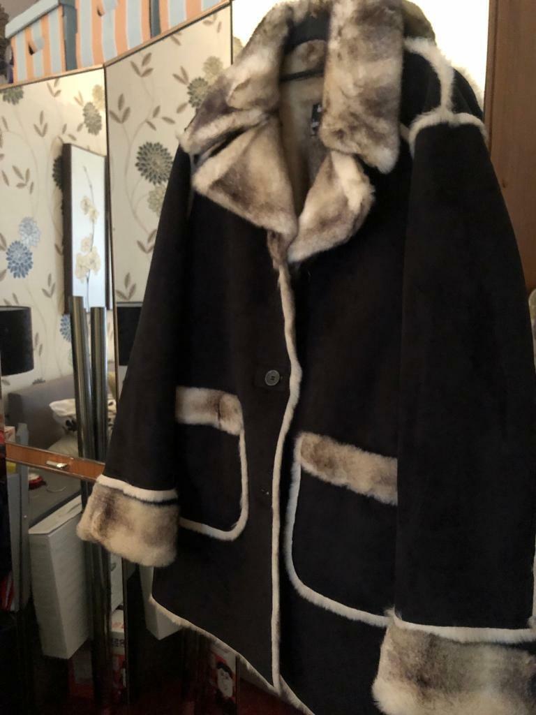 image for Beautiful Dennis Basso Ladies reversible navy suede ,fur lined coat 