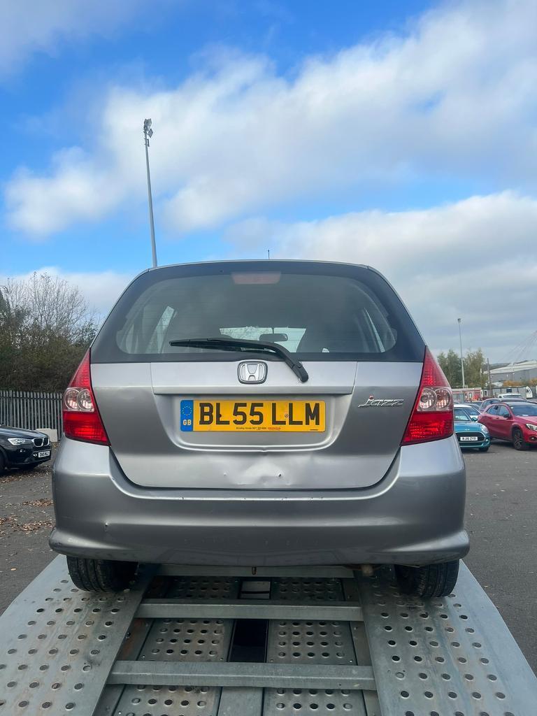 Honda jazz Breaking 