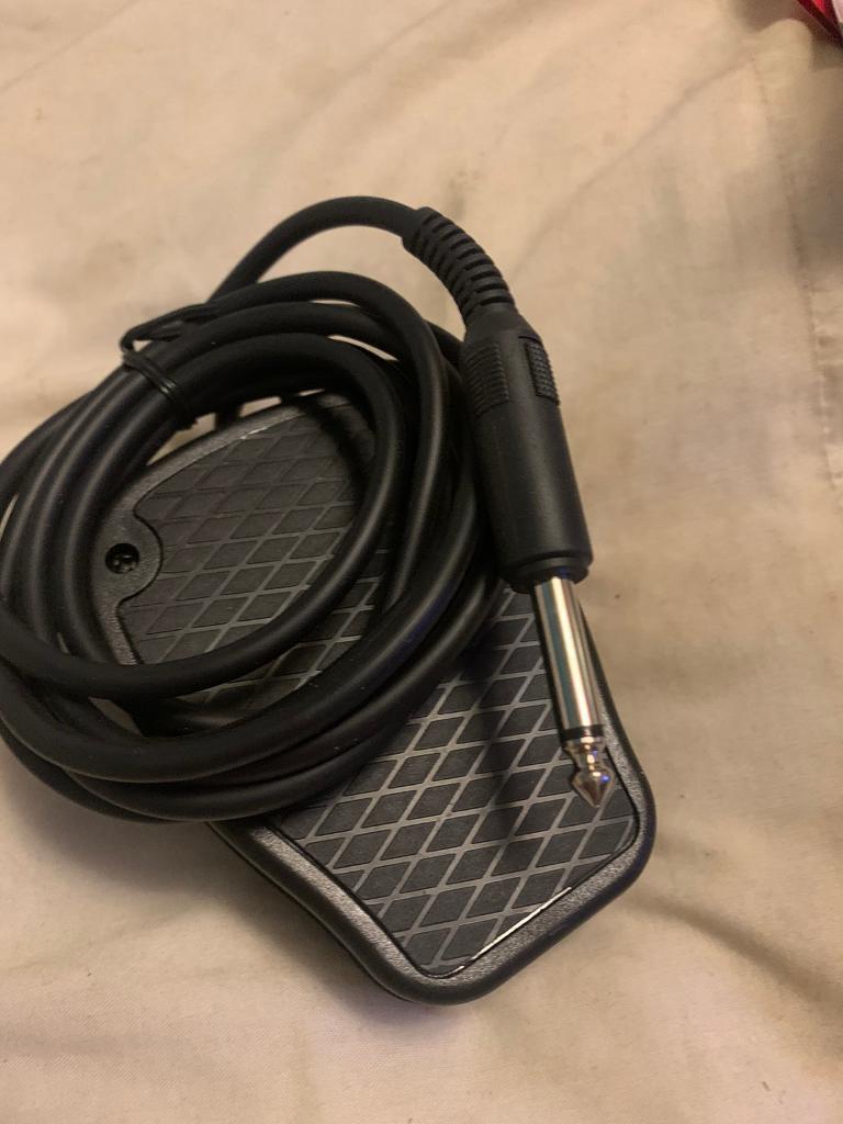 Keyboard foot pedal as new