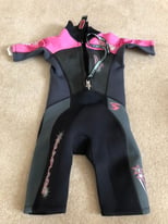 Girls Sola sml wetsuit