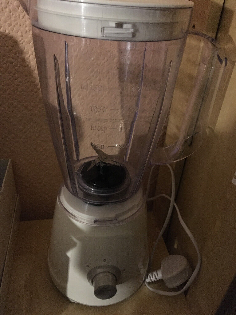 Tesco Blender with pulse/1.5L plastic jug with lid | in Wimbledon, London |  Gumtree