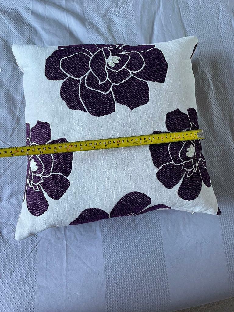 Large 40cm Cream & Purple Square Floral Display Cushion