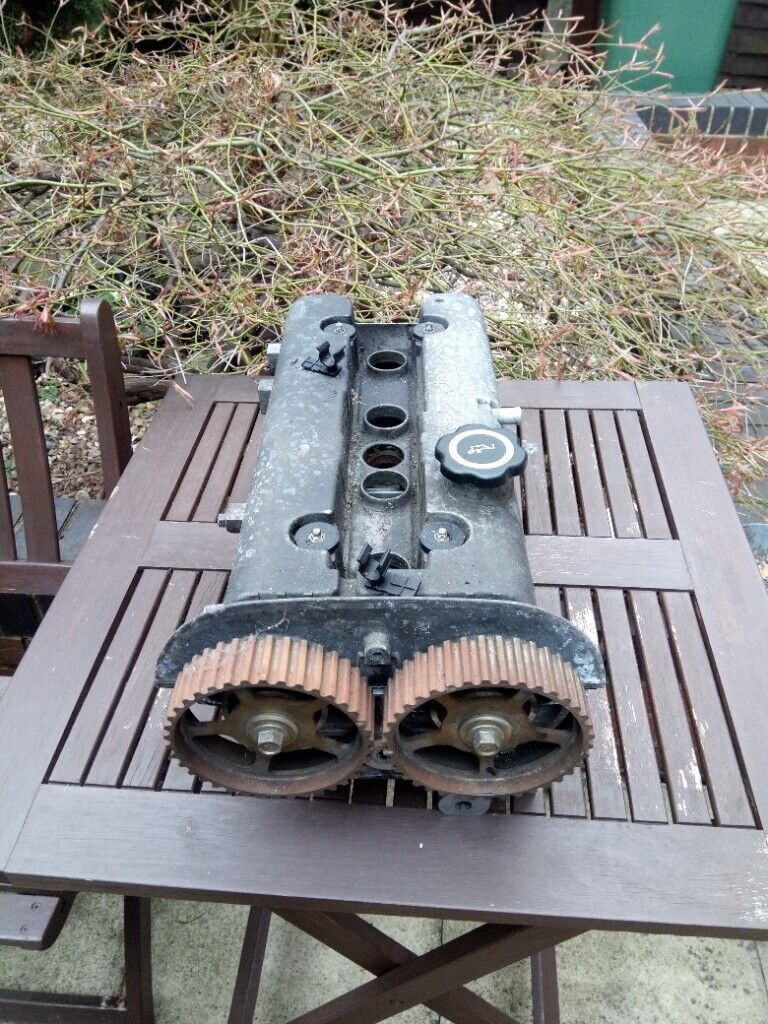 Cylinder head Ford fiesta