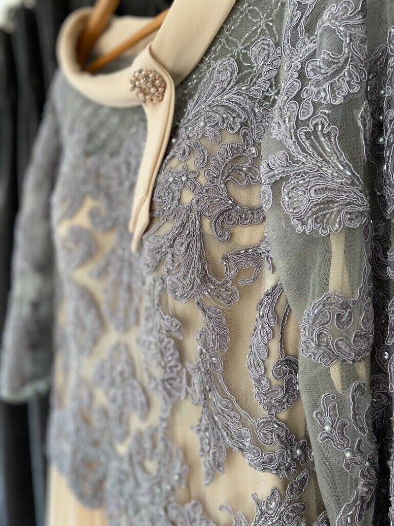Dress Designer Bought for £599 EXCELLENT CONDITION FROM MICHAEL BAILEY RECEIPT AVAILABLE