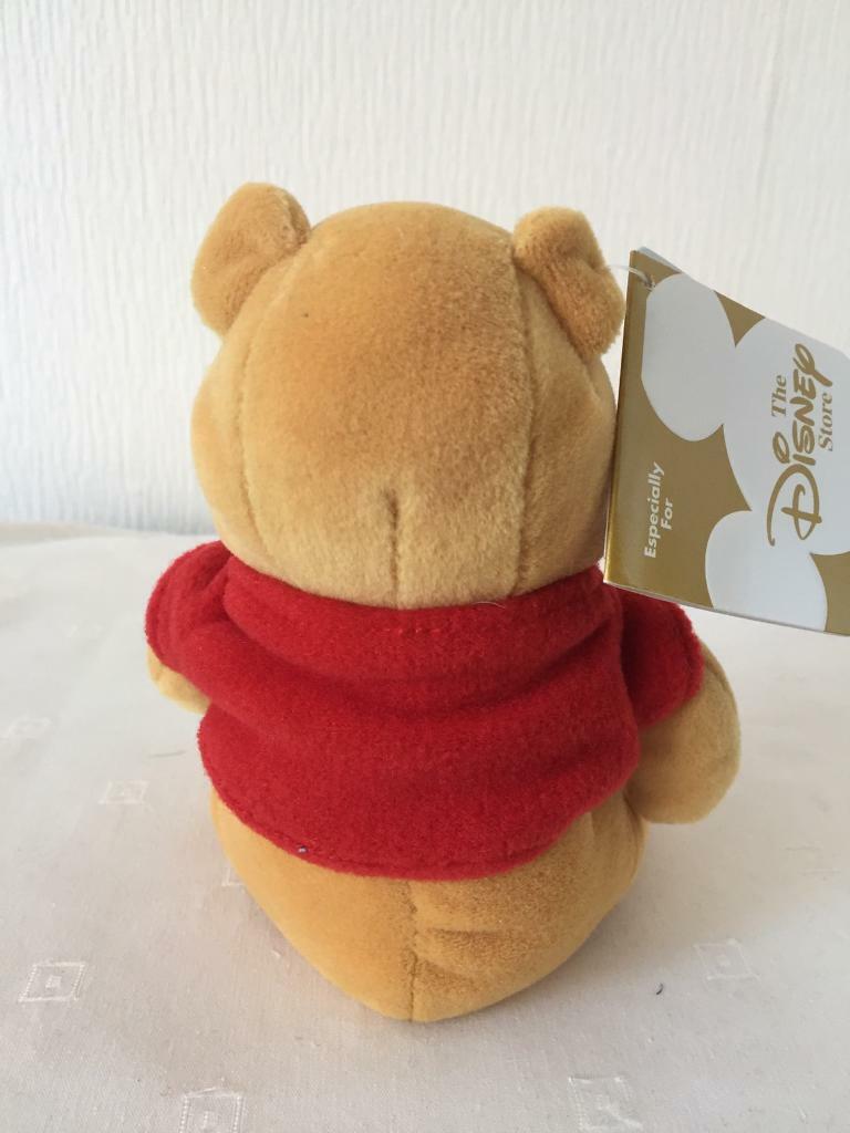 Disney Winnie the Pooh beanie 