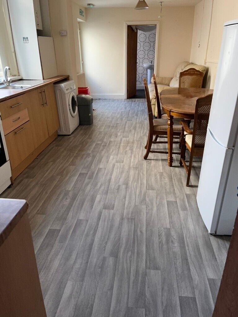 DSS ACCOMMODATION- HANDSWORTH- BIRMINGHAM