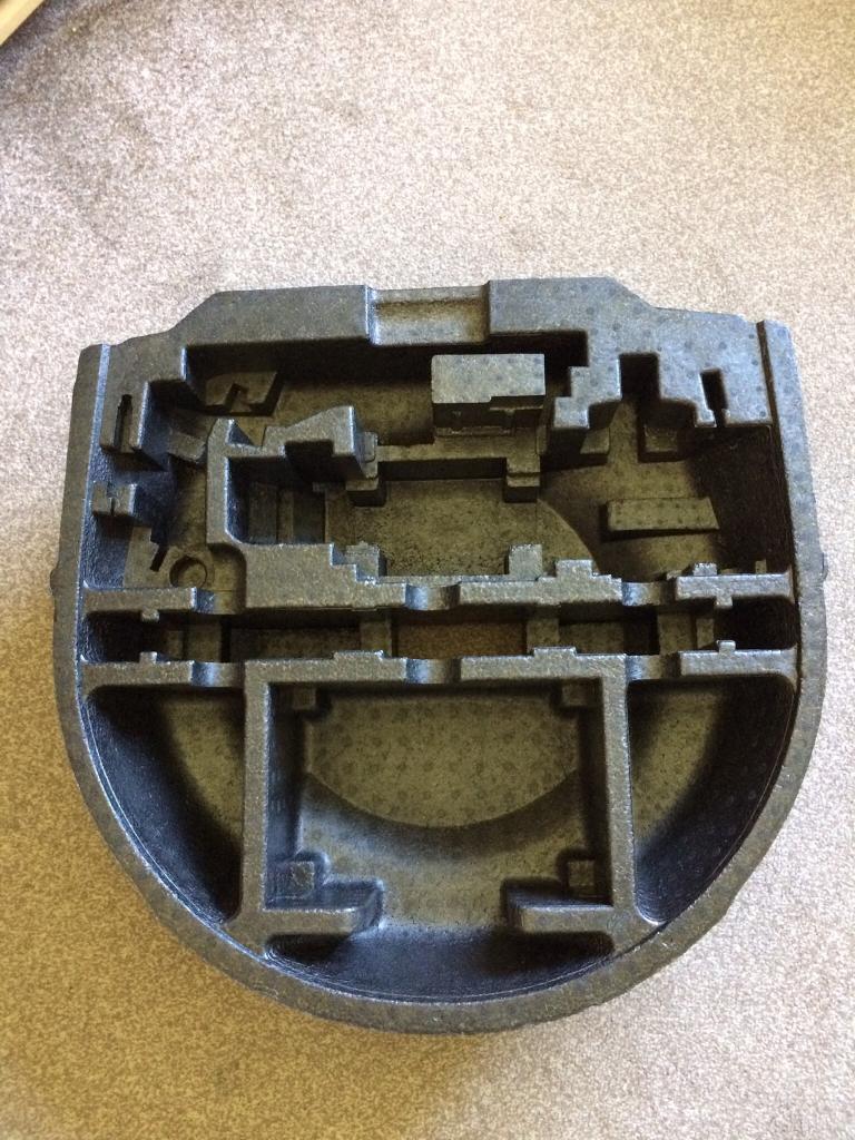 Mitsubishi Colt 2011 boot insert