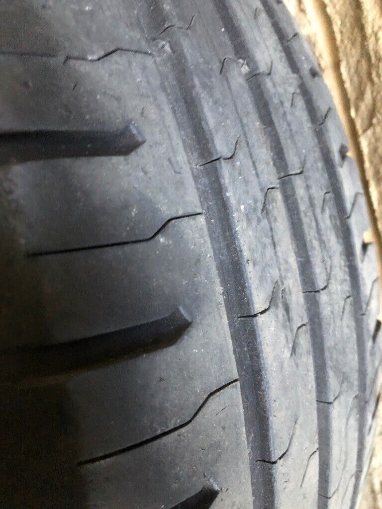 GENUINE VOLKSWAGEN GOLF POLO CADDY ALLOYS COMPLETE SET WITH TYRES AND TRIMS 