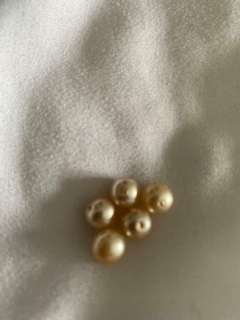 MIXED LOT New & Used Buttons
