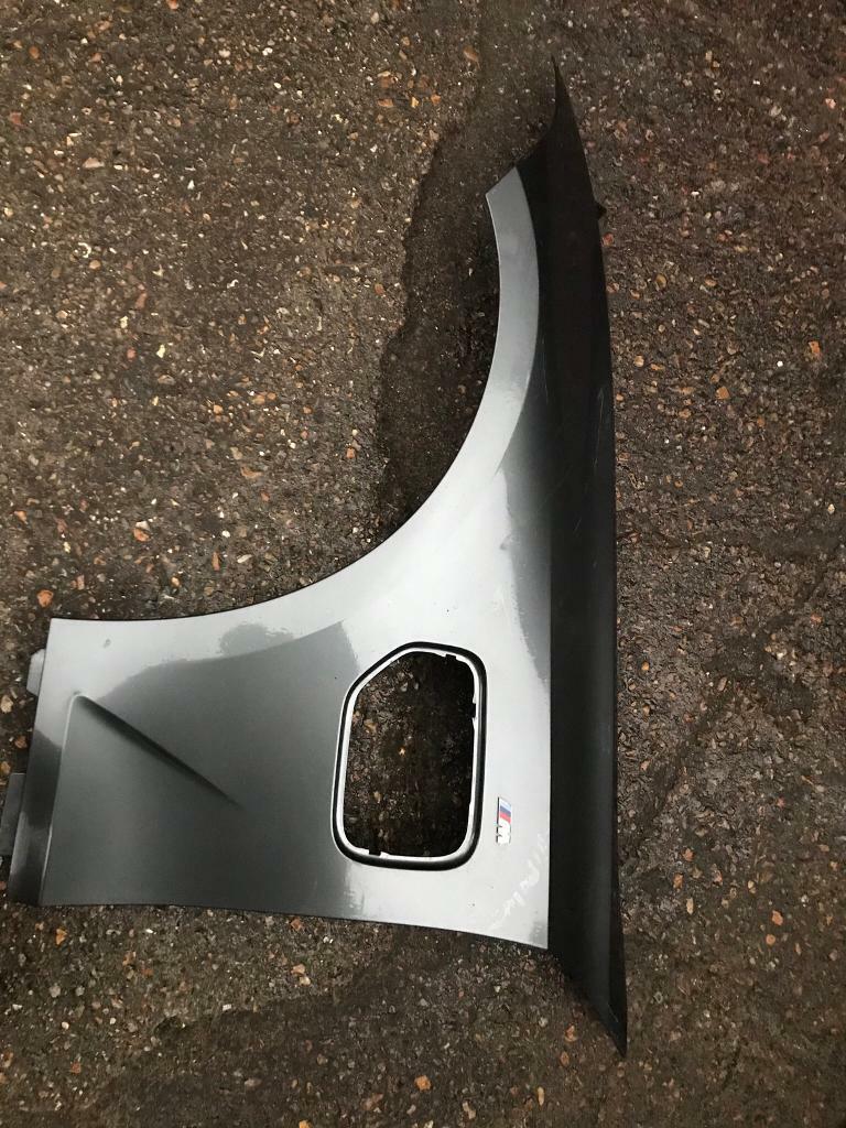 BMW 3 Series 2020 G20  hybrid  passenger side wing