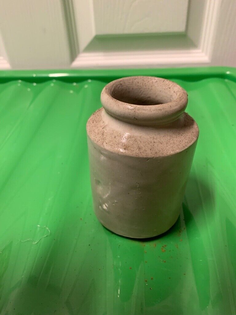 Assortment of antique/vintage earthenware pots