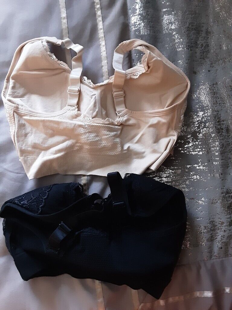 Various bras size 32DD hardly worn £3 each, in Martham, Norfolk