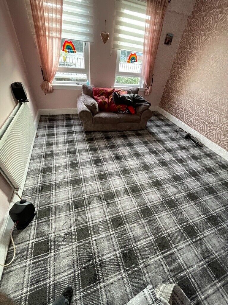 image for experienced floorlayer carpet and vinyl fitter glasgow