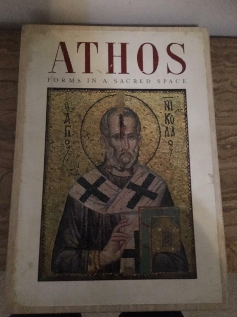 Athos forms in a Sacred space 