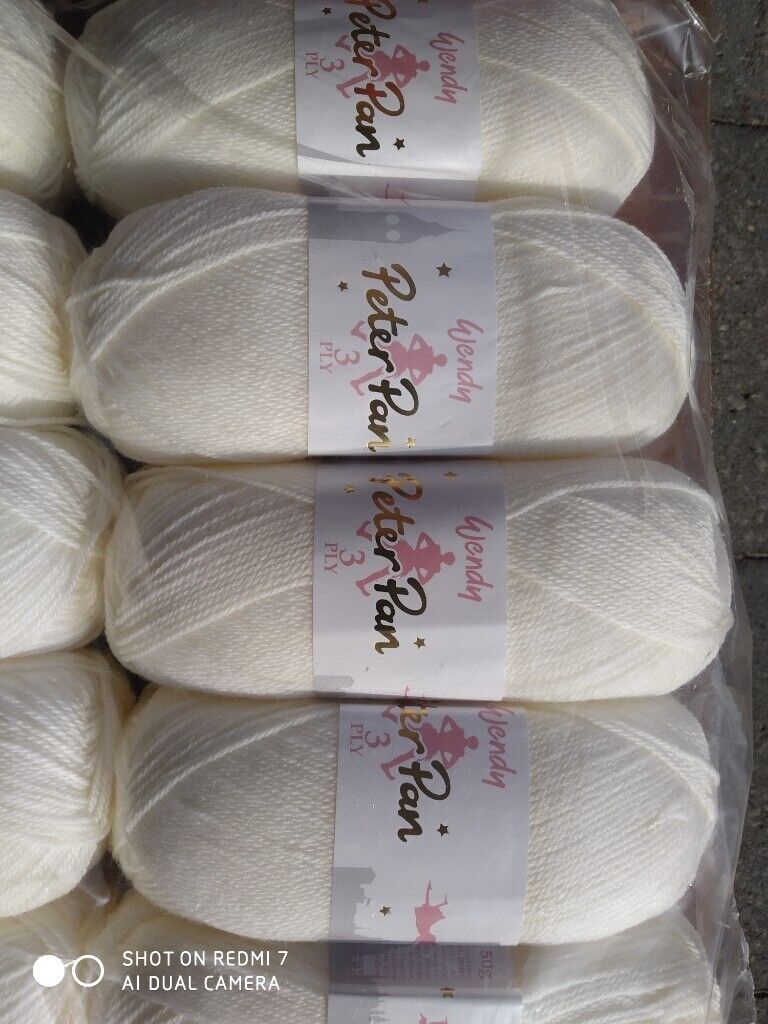 WENDY PETER PAN 3PLY KNITTING WOOL YARN 5X50 GRAM BALLS 5 VARIOUS COLOURS NEW