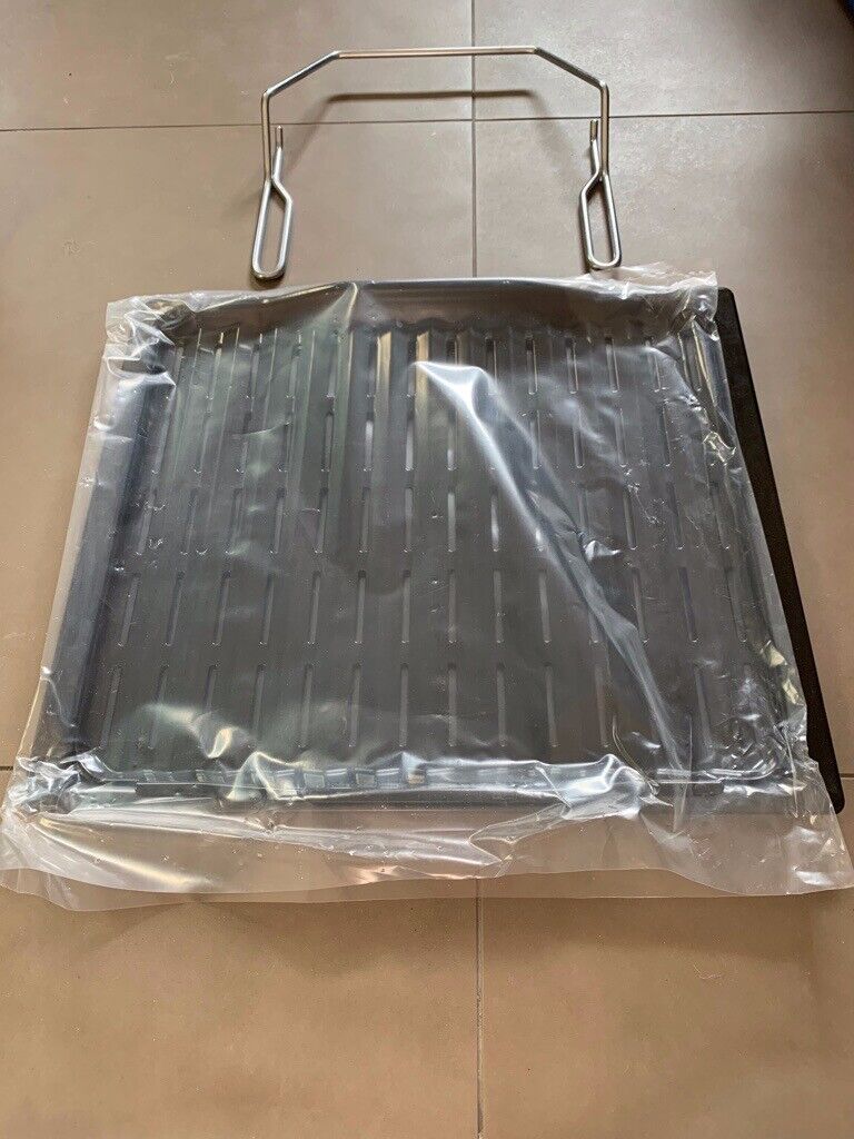 HUBB71 Genuine Miele multi-purpose tray with PerfectClean finish plus grill insert