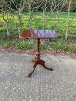 Victorian Rectangular Occasional / Side Antique Table