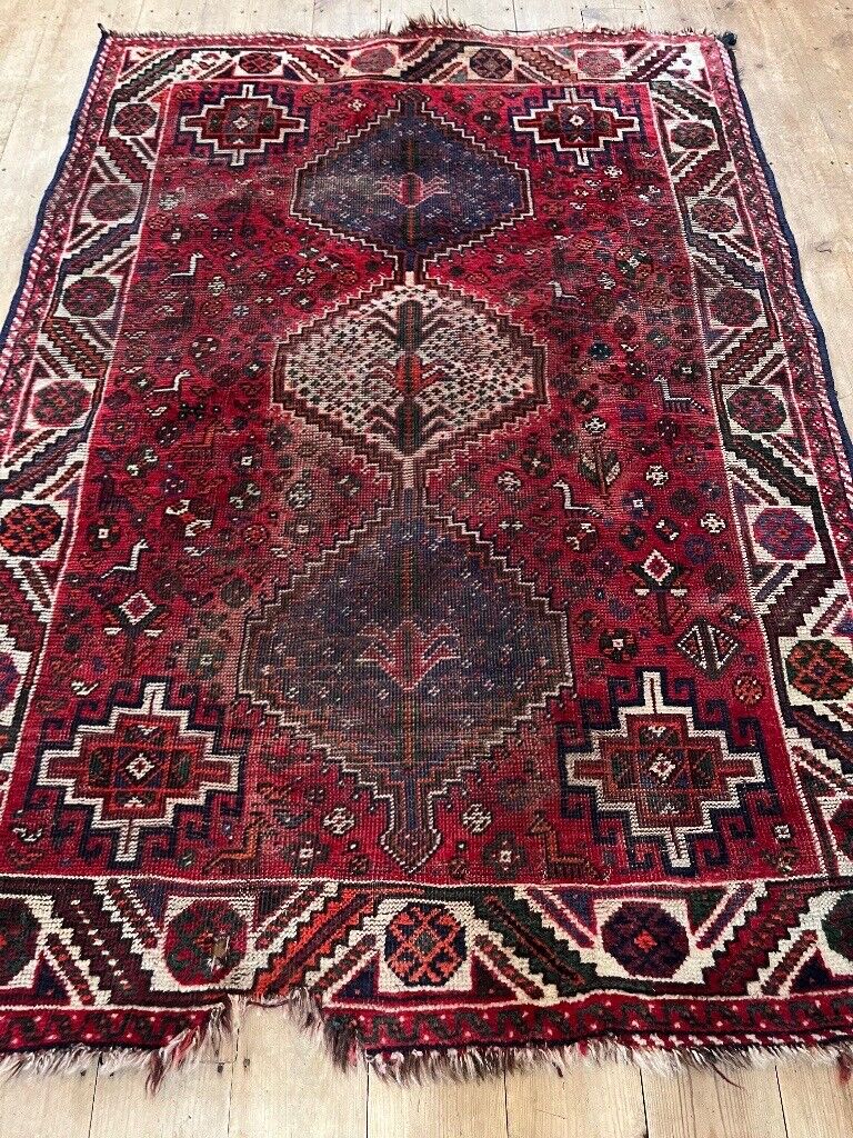 PERSIAN HANDWOVEN SHRIAZ WOOL  RUG