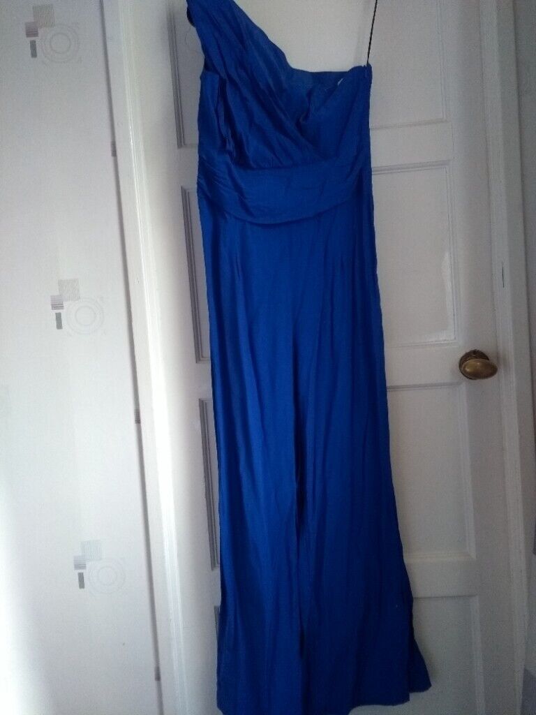 Various Ladies 'dressy' 2-piece & suits size 8-10. Some new with tags (2 & 3-piece suits) 