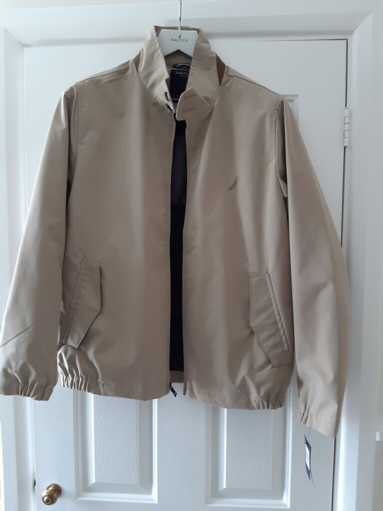 MENS QUALITY `NAUTICA` BRAND ZIPPED JACKET, NEW NEVER WORN