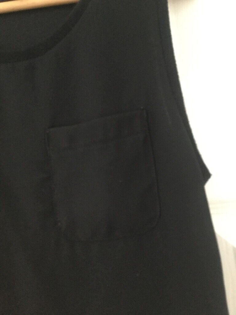New Look black sleeveless top