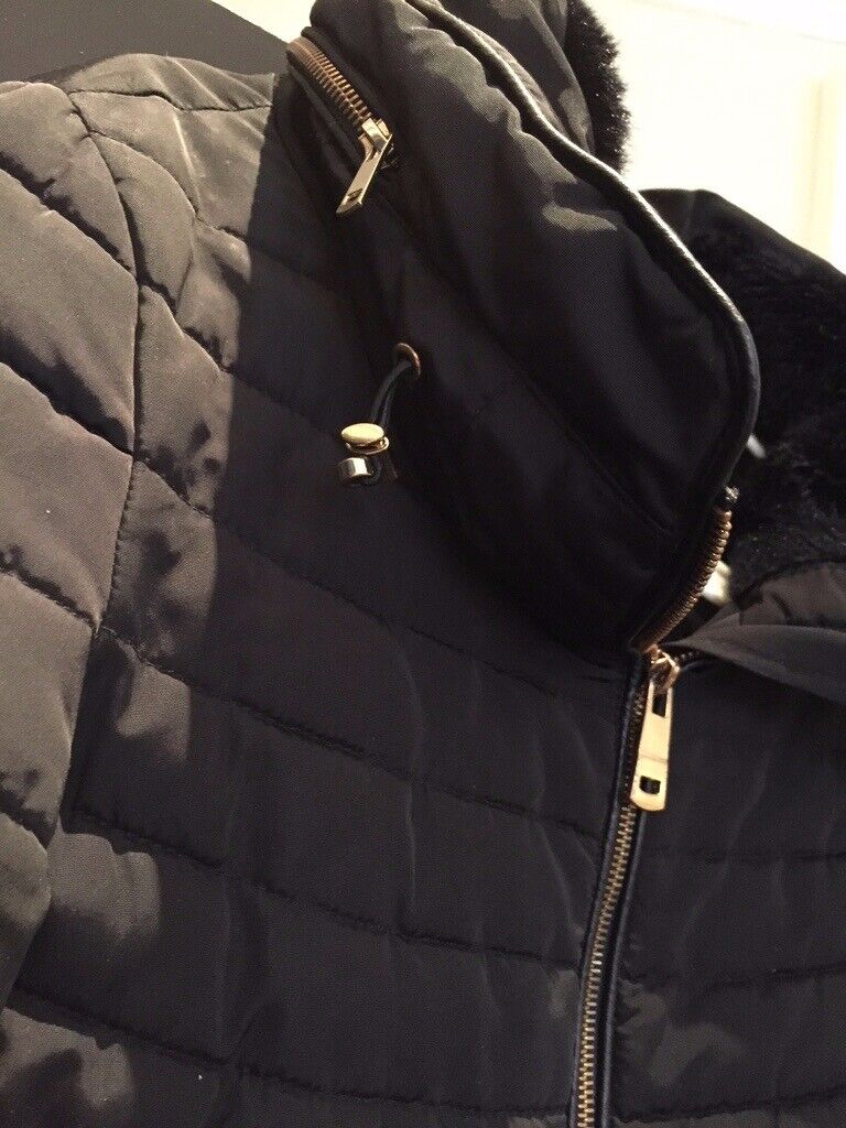 Zara coat, size medium