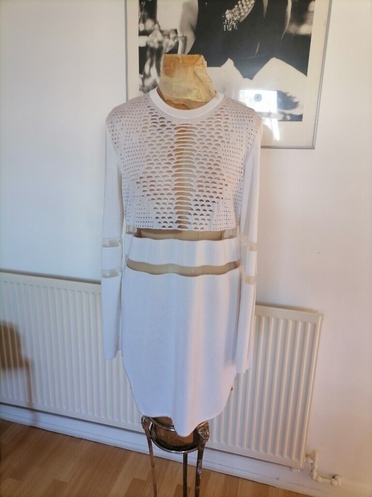 ALEXANDER WANG Limited Edition H&M Perforated / Mesh Mini Dress. Long Sleeve. White. Size : S 