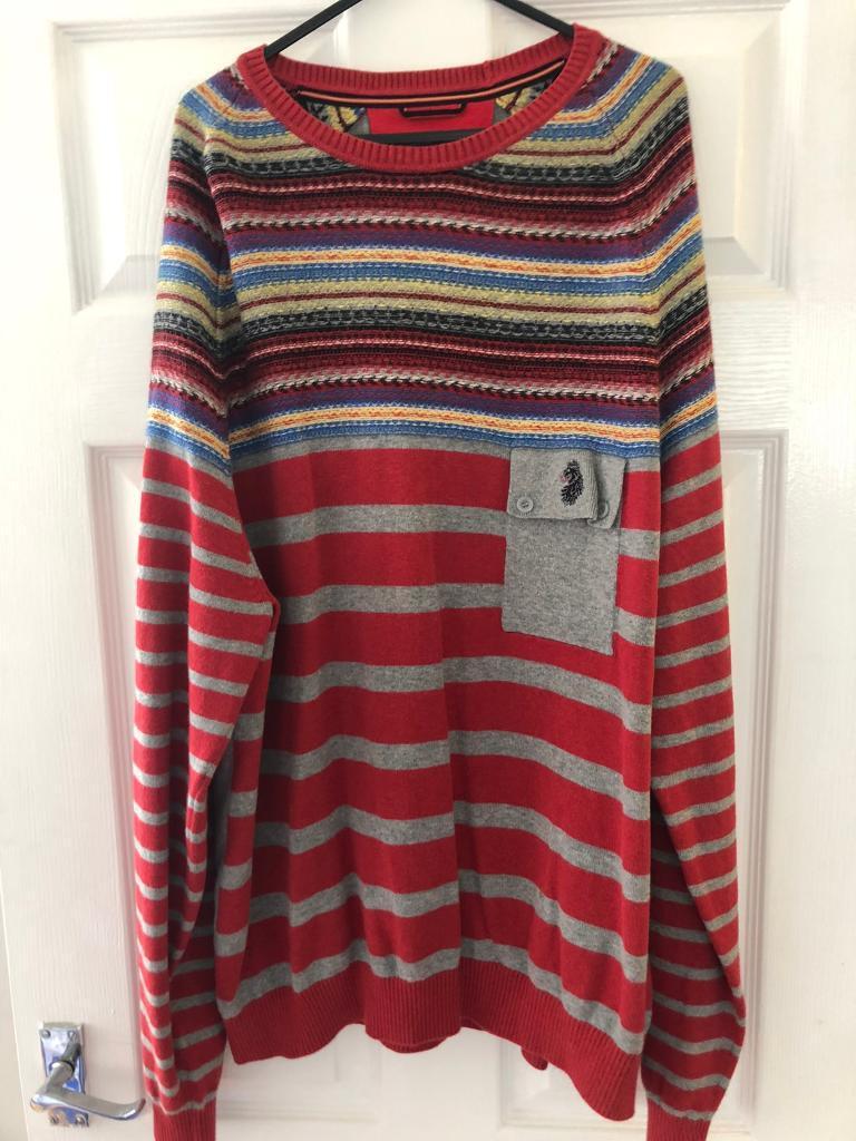 Luke jumper size extra large 
