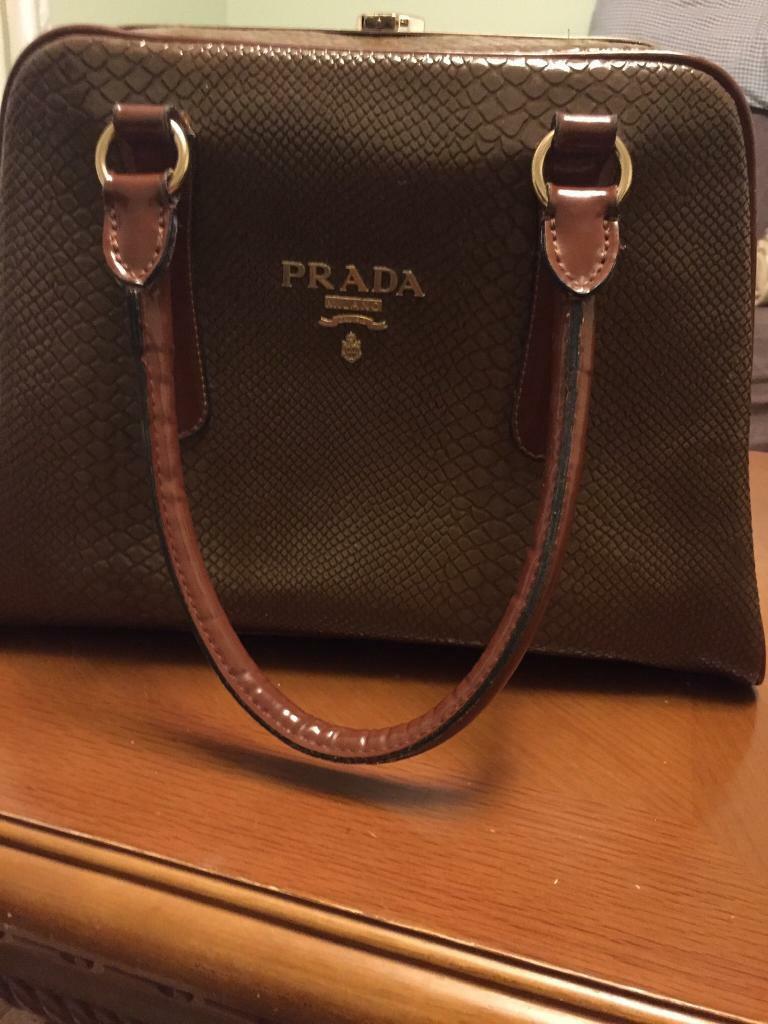 LADIES HANDBAG 
