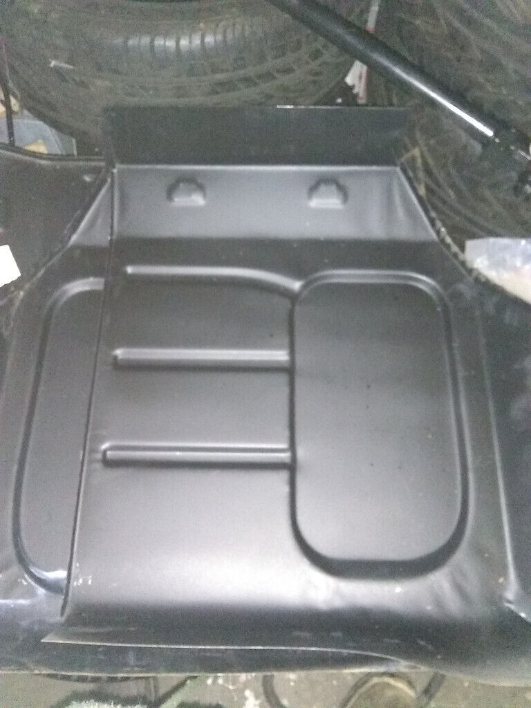 CLASSIC MINI NEARSIDE WINGS SECONDS OTHER PANELS AVAILABLE 
