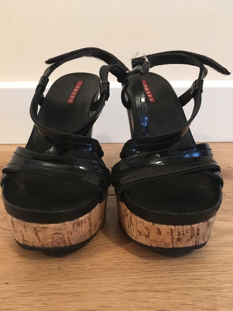 Black ladies Prada sandals/shoes. Size 35.5.