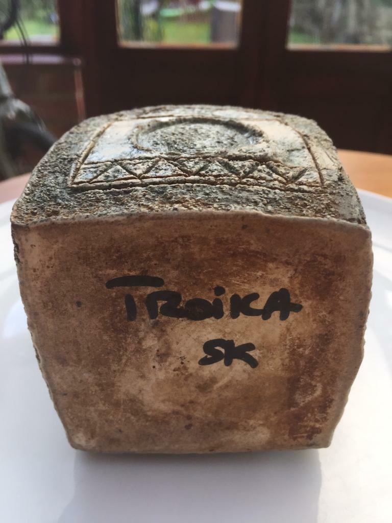 image for TROIKA MARMALADE POT BY SIMONE KILBURN Excellent condition, no chips 