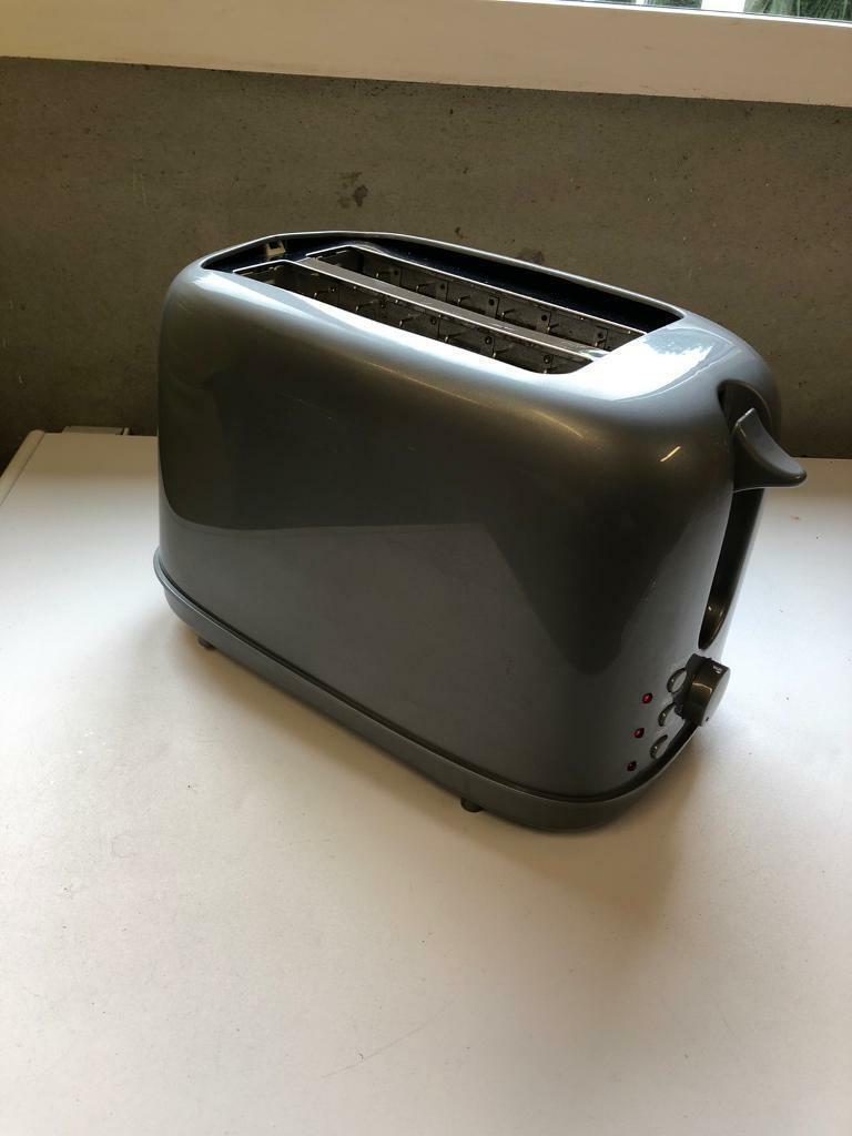 Asda toaster grey s/steel.