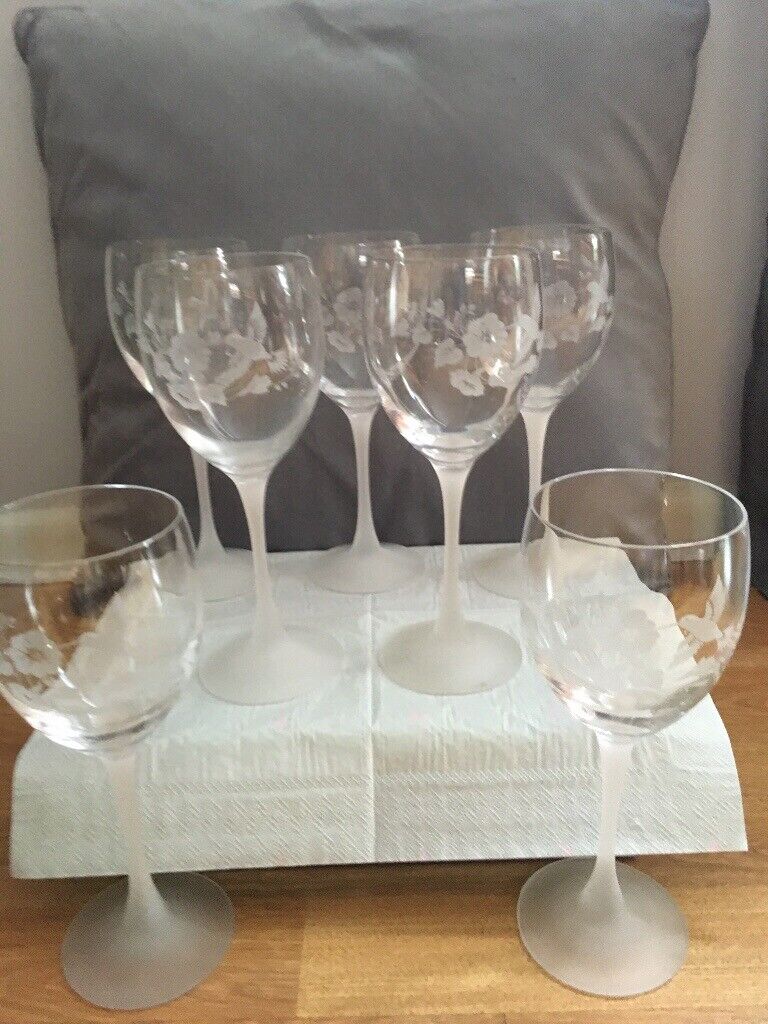 image for Wine glasses 