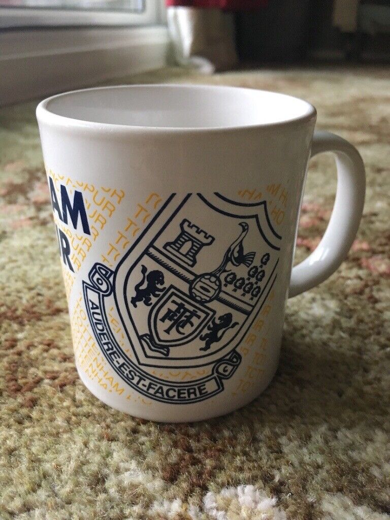Spurs / Tottenham Hotspur mug (retro - vintage - collectible - football memorabilia) > Worthing BN11