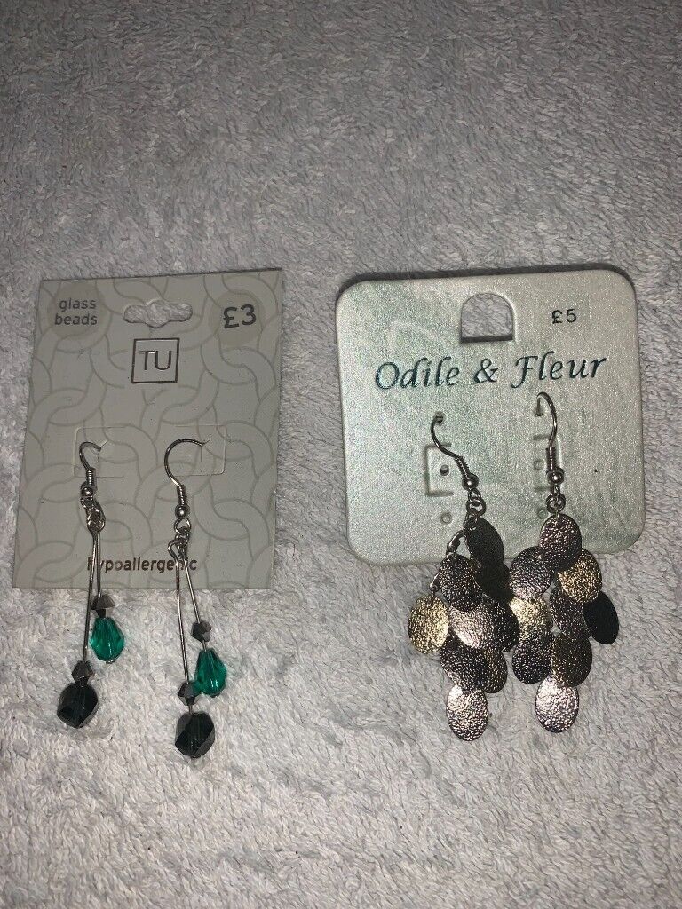 New 2 x Pairs of Drop Earrings IP1