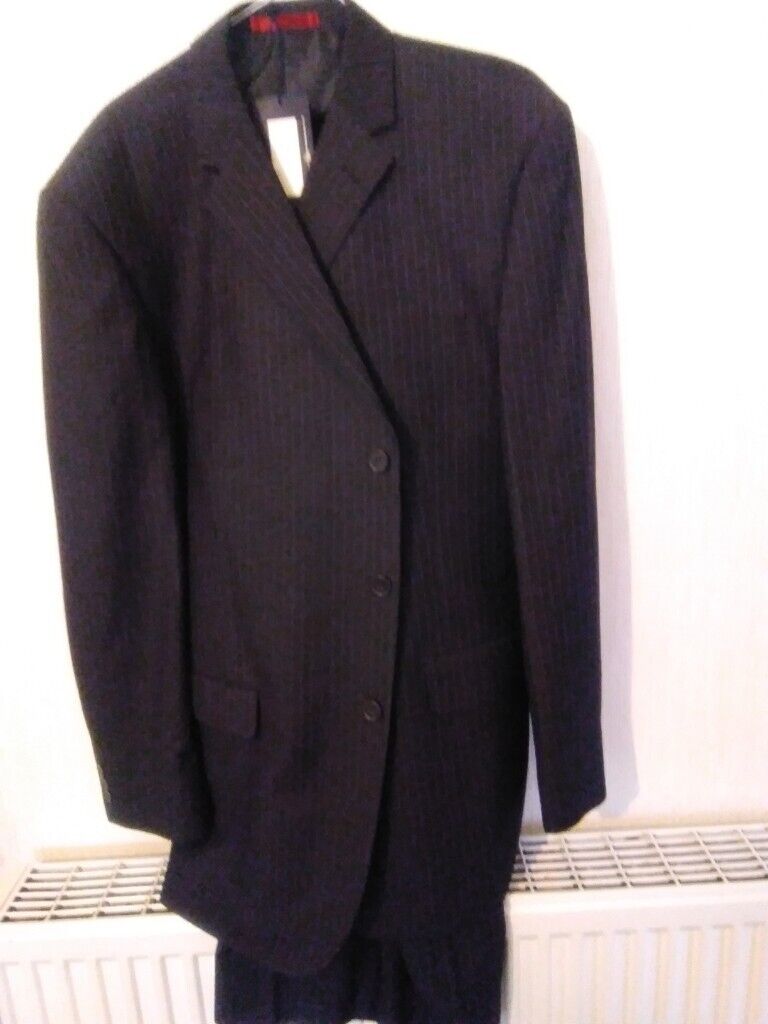 image for MEN'S SUIT