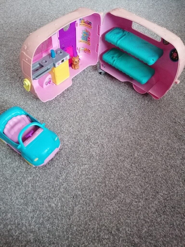 Barbie Chelsea camper van and car