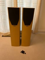 Mission M73i floorstanding speakers