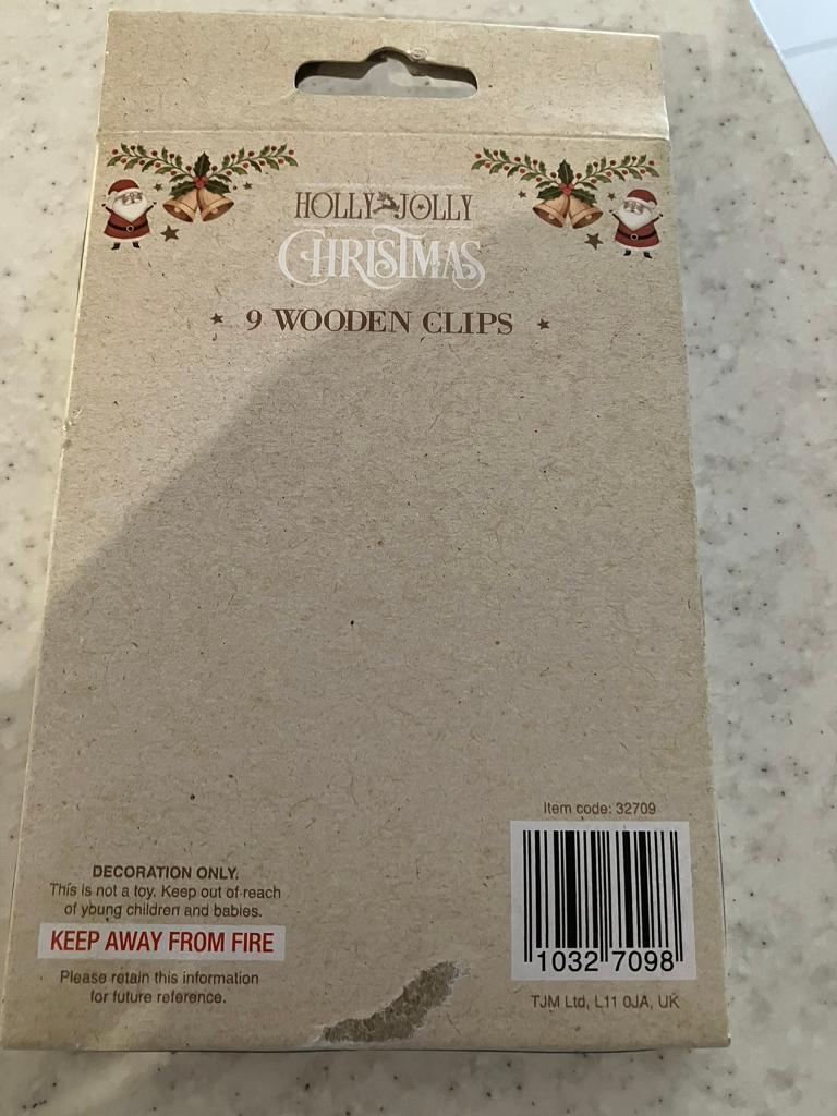 Reindeer stag Christmas greeting card hanging peg clip line holder 