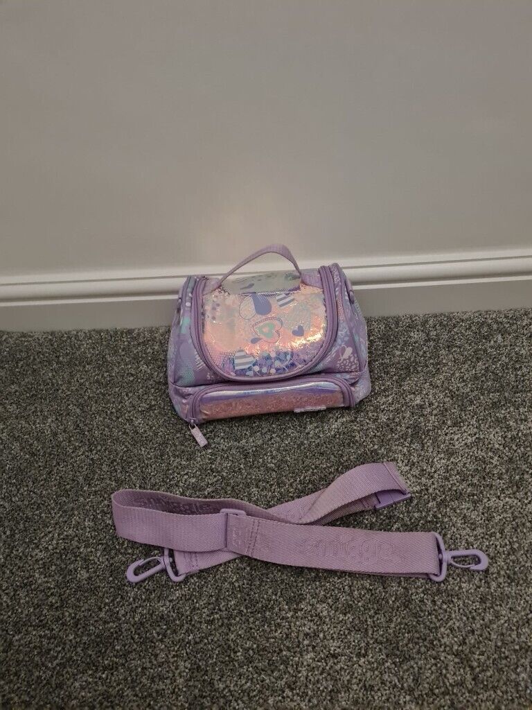 Lunch bag smiggle
