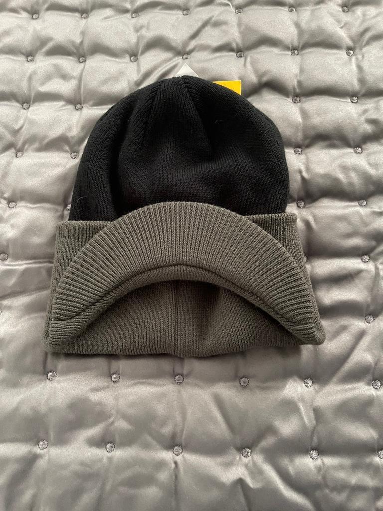 lv beanie, in Mitcham, London