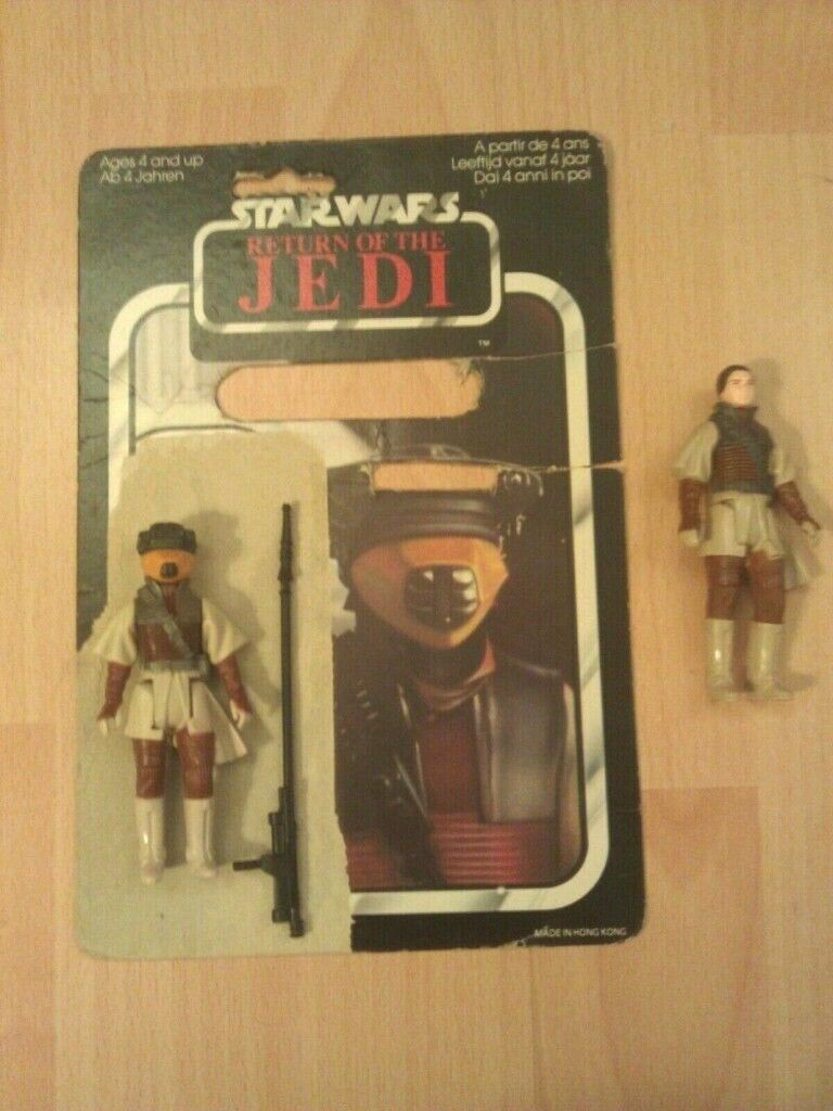 image for Star wars Bundle vintage figures, some weapons, card backs, and 2 last 17 rare figures 