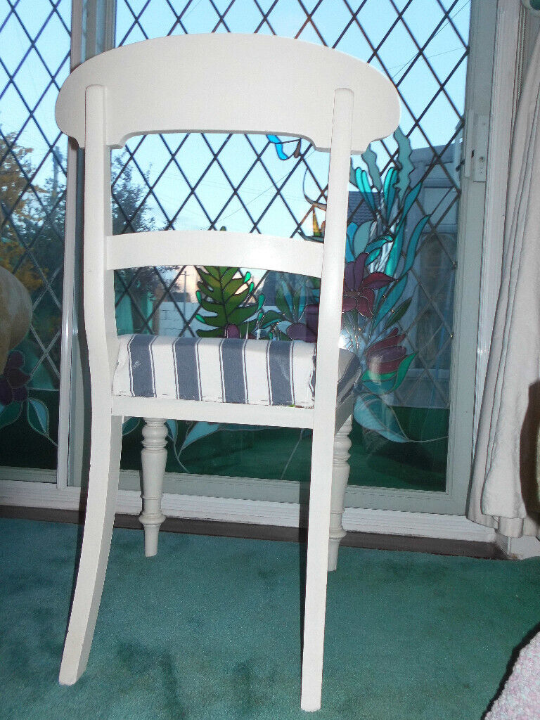 Early 1900s  blue and white navy stripe sturdy and in very good condition.