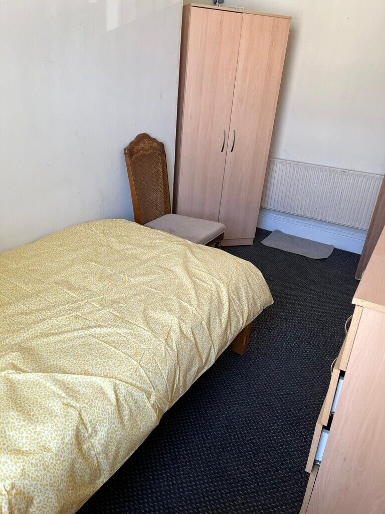 Supported Rooms To Rent – Move In Same Day