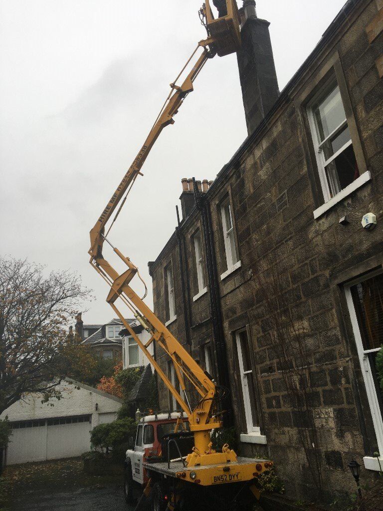 CHERRY PICKER HIRE 14.5 METRE AND 22 METRE TRUCKS AYR AYRSHIRE GIRVEN ALL AREAS