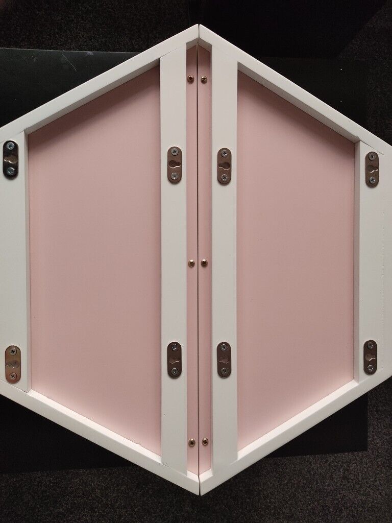 Modern Hexagon 2 Shelf Wall Unit H40cm - Pink & White 